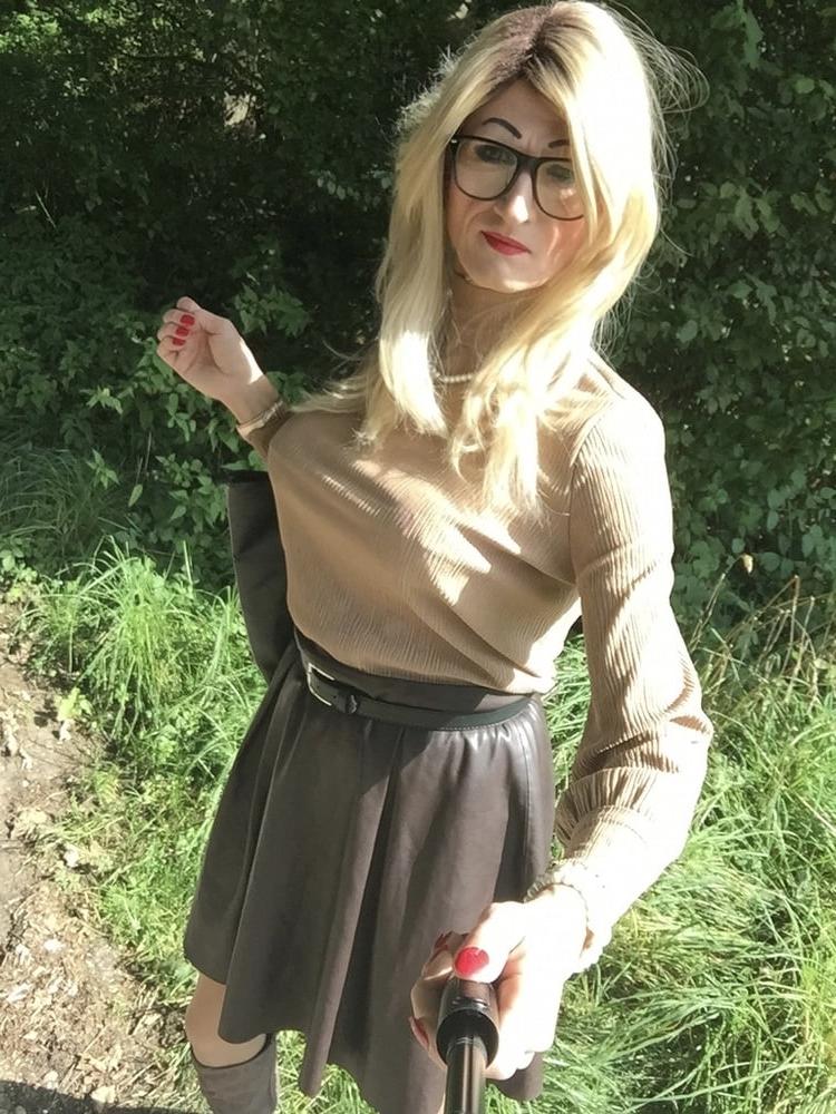 25P Shemale milf 2021 12