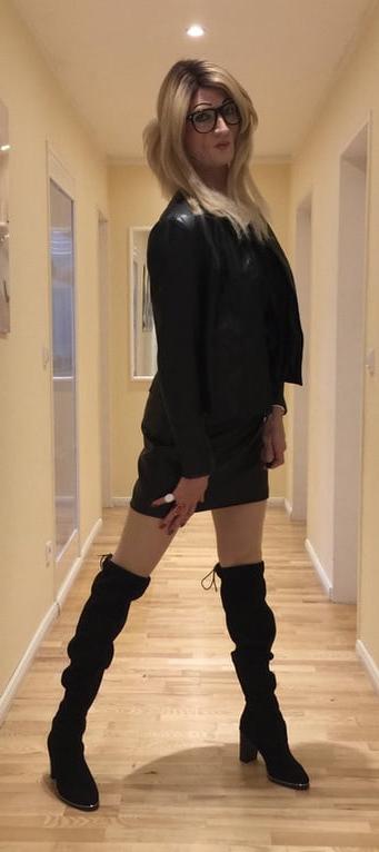 13P Shemale Milf 2021 14