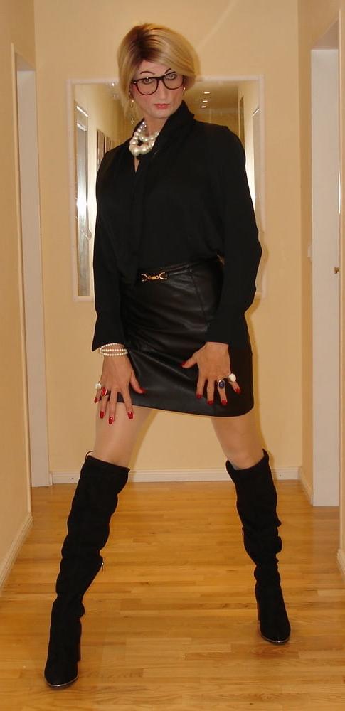 13P Shemale Milf 2021 14