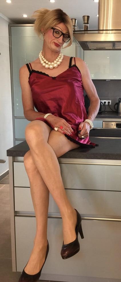 20P Shemale Milf 2021 5
