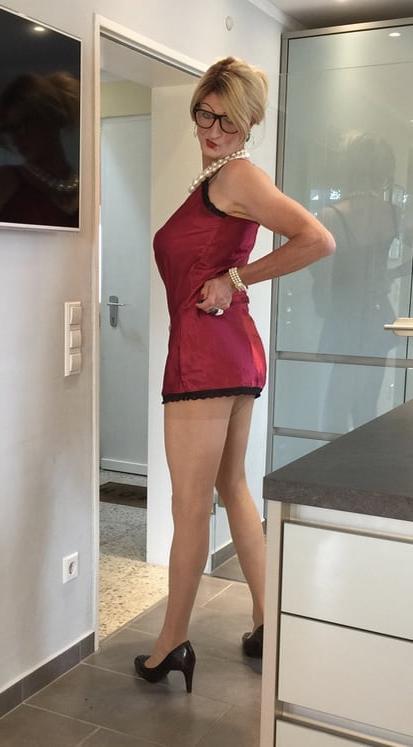 20P Shemale Milf 2021 5