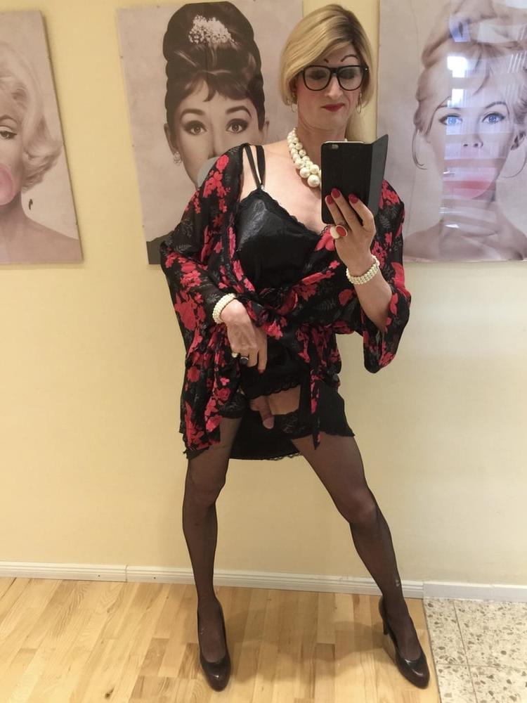 13P shemale milf 2021 9