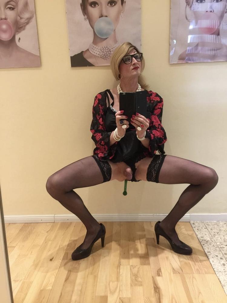 13P shemale milf 2021 9
