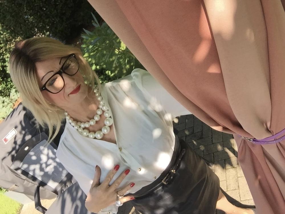 24P Shemale milf 2021 7
