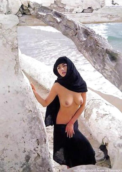 22P Behind the veil