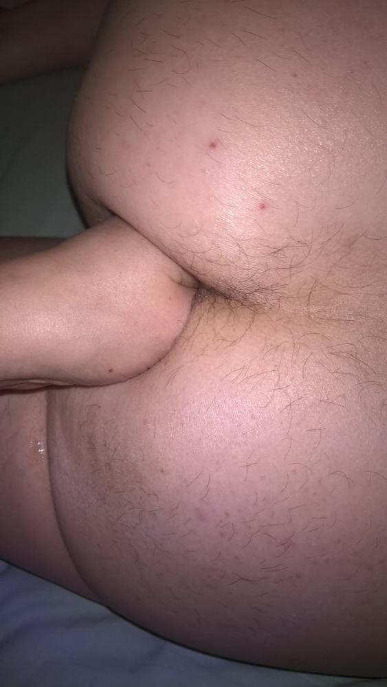 18P JoyTwoSex Playing With Husband's Tight Asshole
