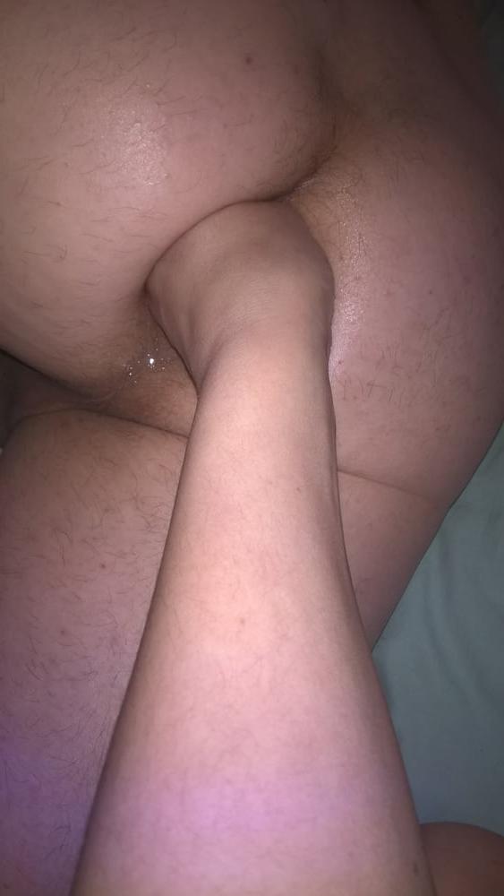 18P JoyTwoSex Playing With Husband's Tight Asshole