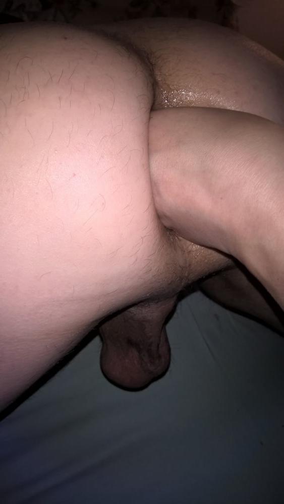 18P JoyTwoSex Playing With Husband's Tight Asshole