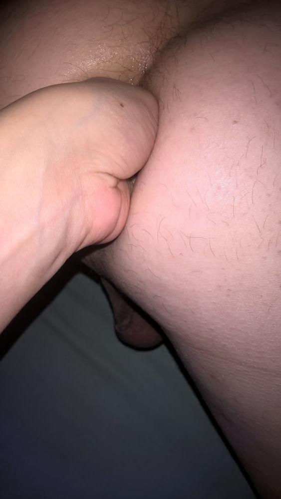 18P JoyTwoSex Playing With Husband's Tight Asshole