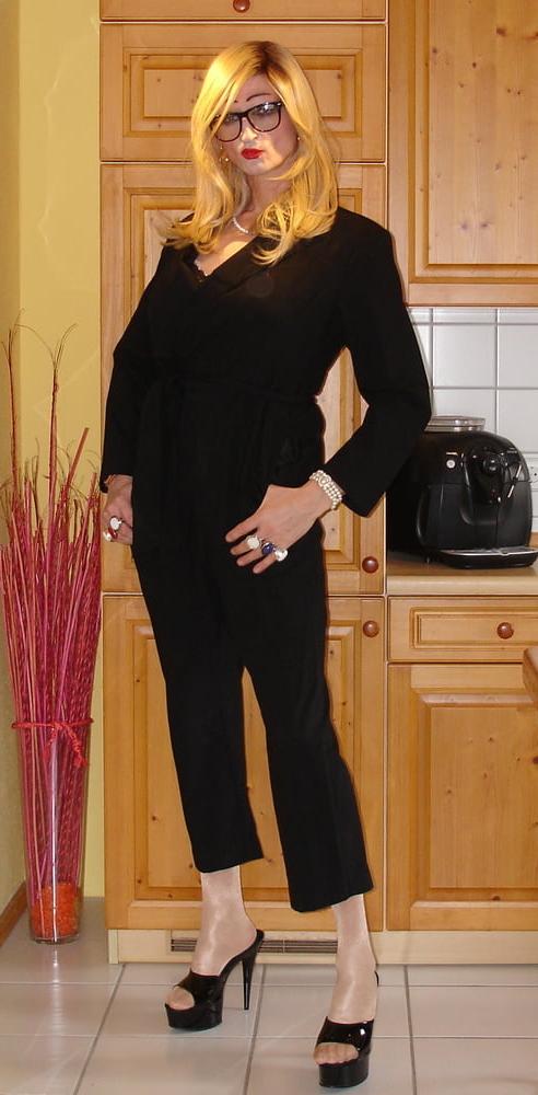 25P Shemale Milf 2021 4