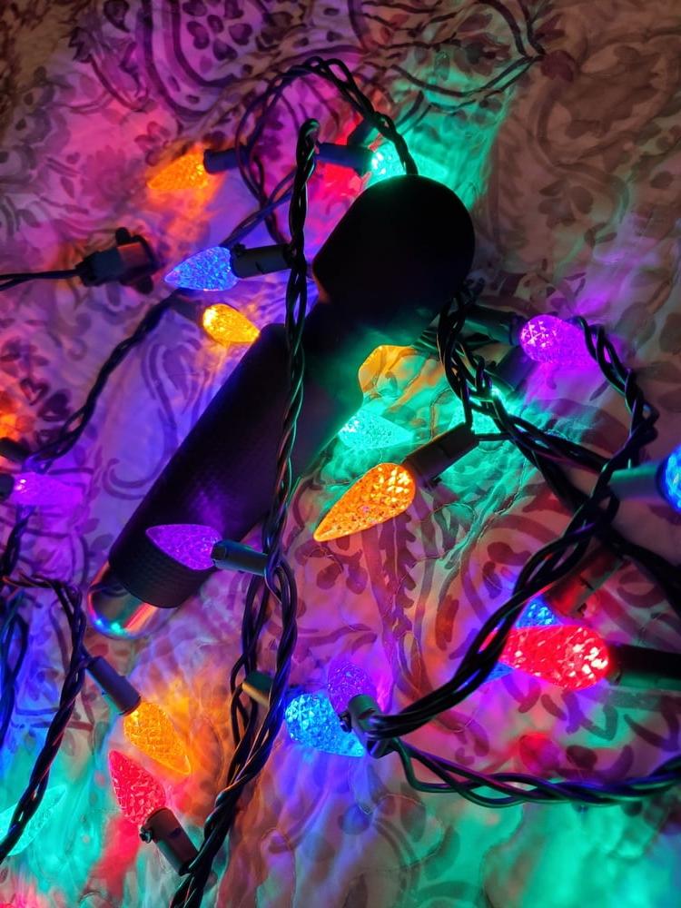13P Sexy milf's holiday lights show