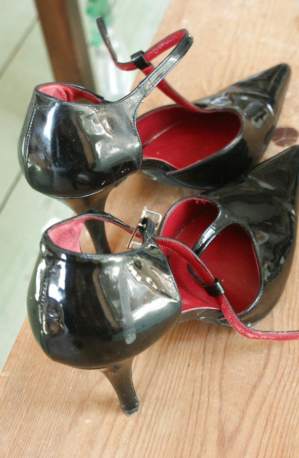 25P high heels
