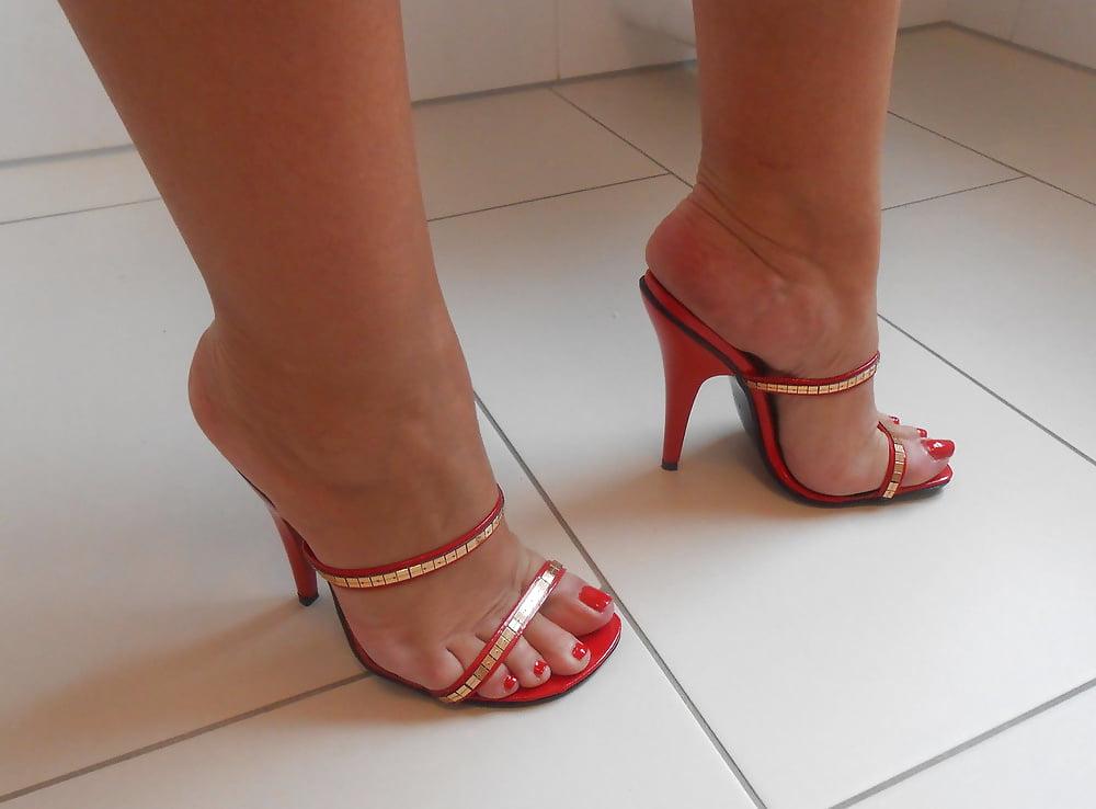 25P high heels