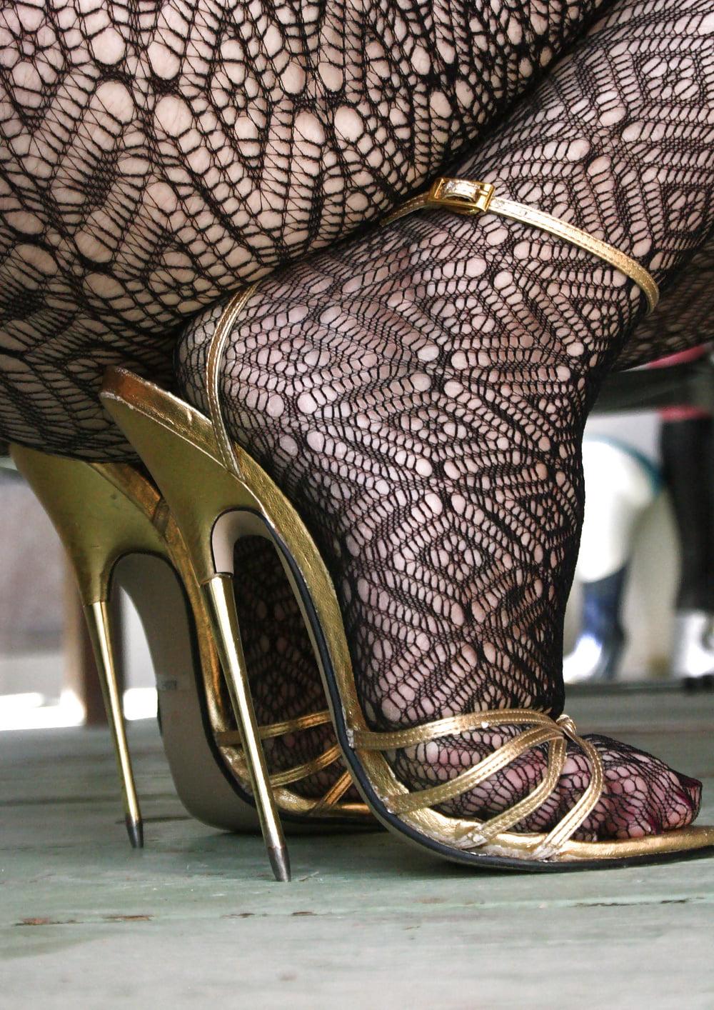 25P high heels