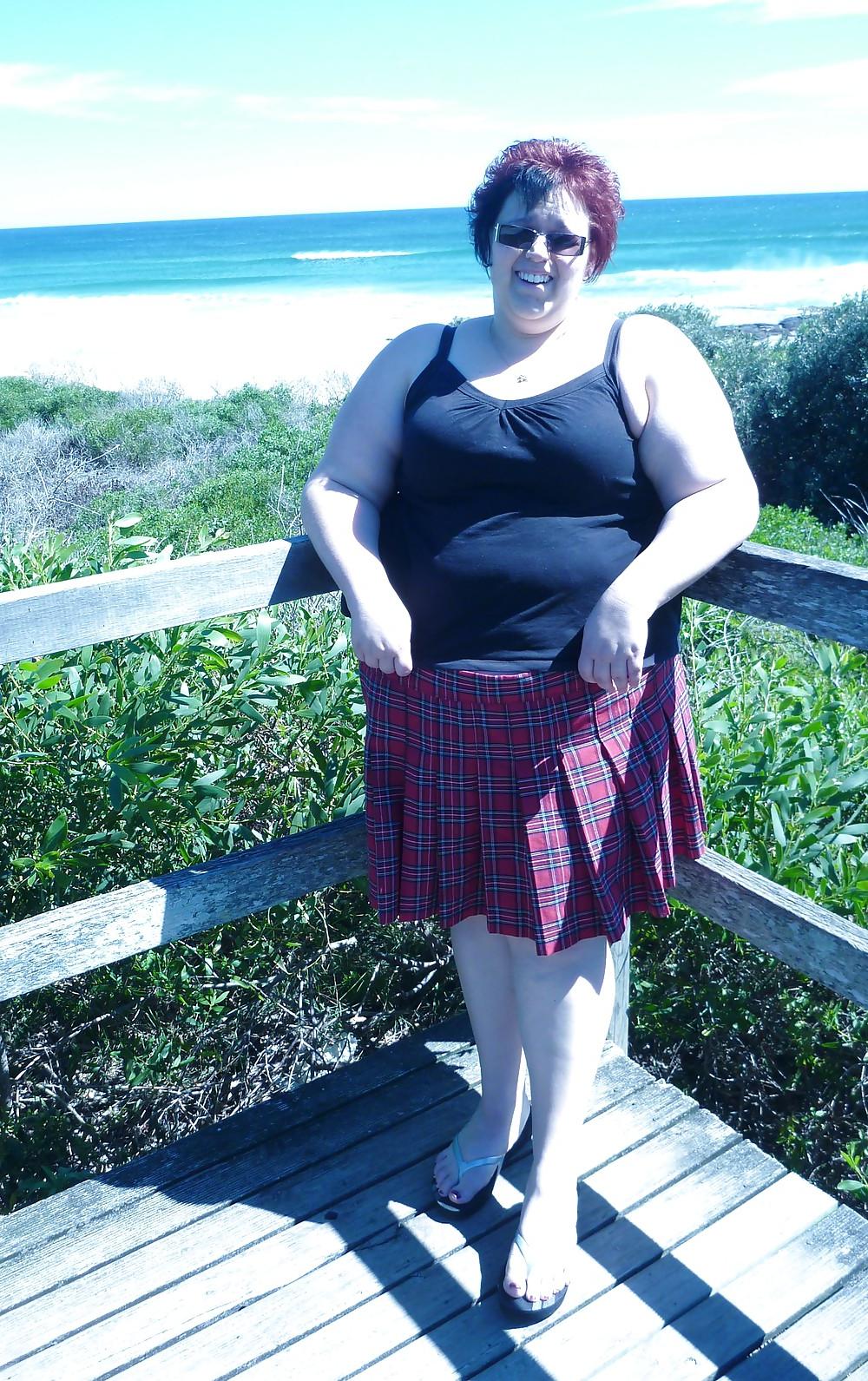 25P Bitch At The Beach