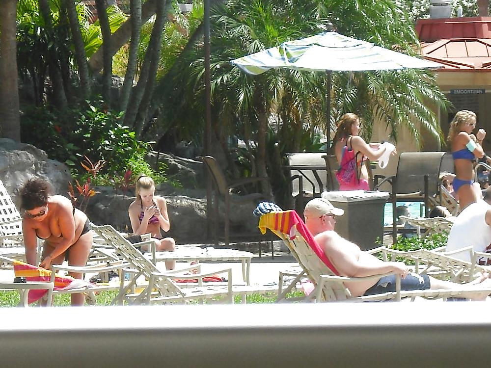25P Candid Poolside BBW 2