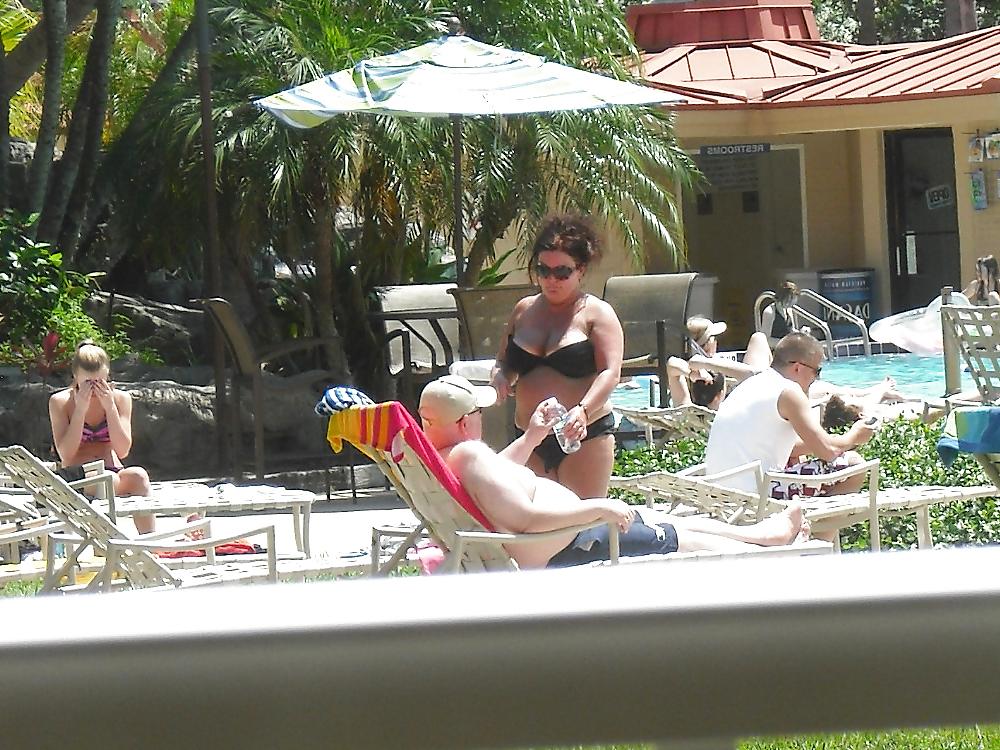 25P Candid Poolside BBW 2