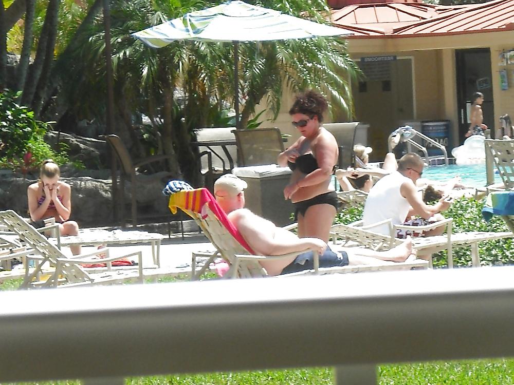 25P Candid Poolside BBW 2