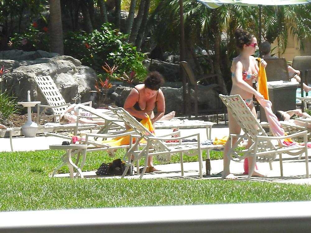 25P Candid Poolside BBW 2