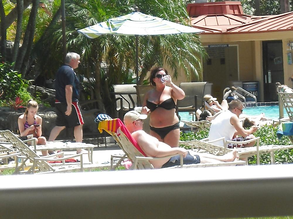 25P Candid Poolside BBW 2