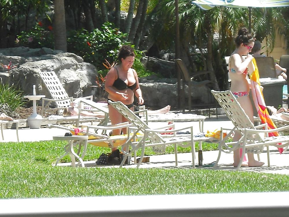 25P Candid Poolside BBW 2