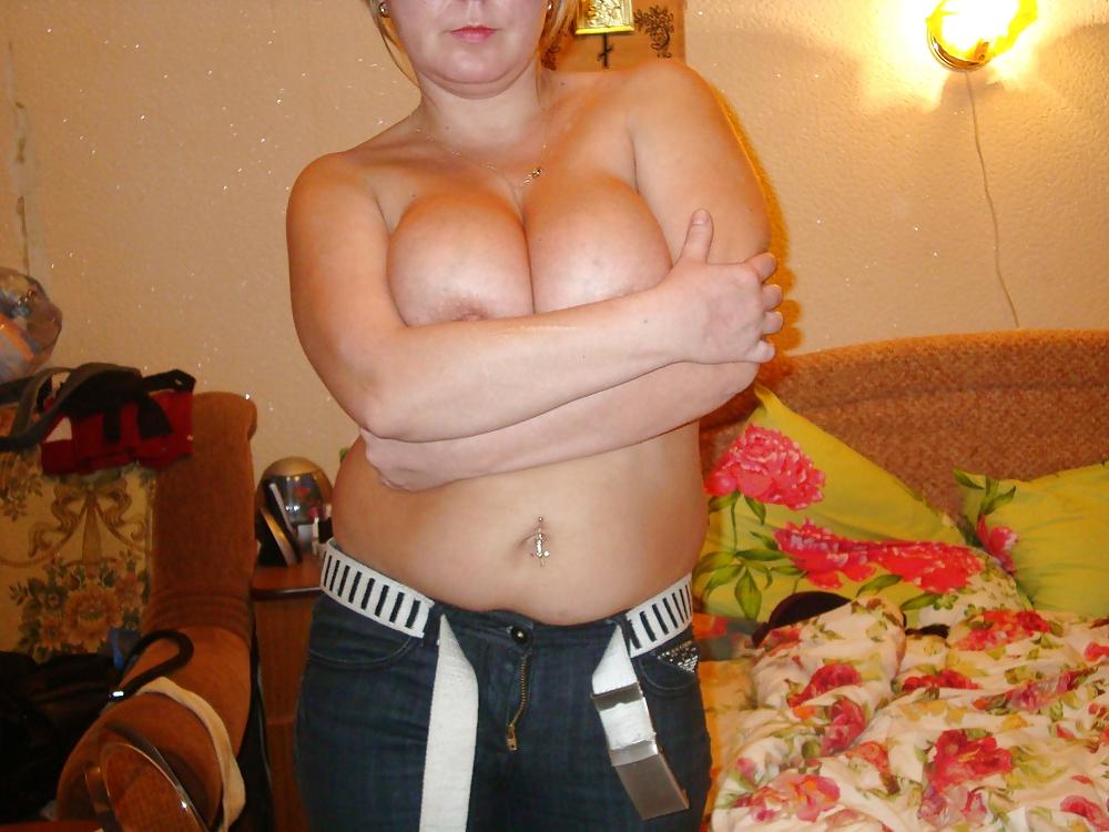 10P Yulia, a friend of his wife.