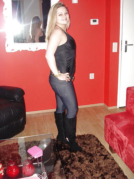 25P Sexy dutch babe from ny facebook