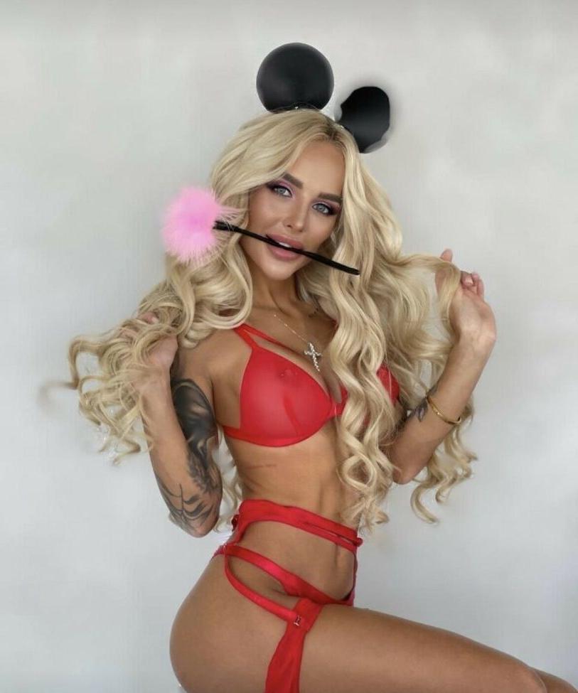 5P Jasmine Bombshell nude