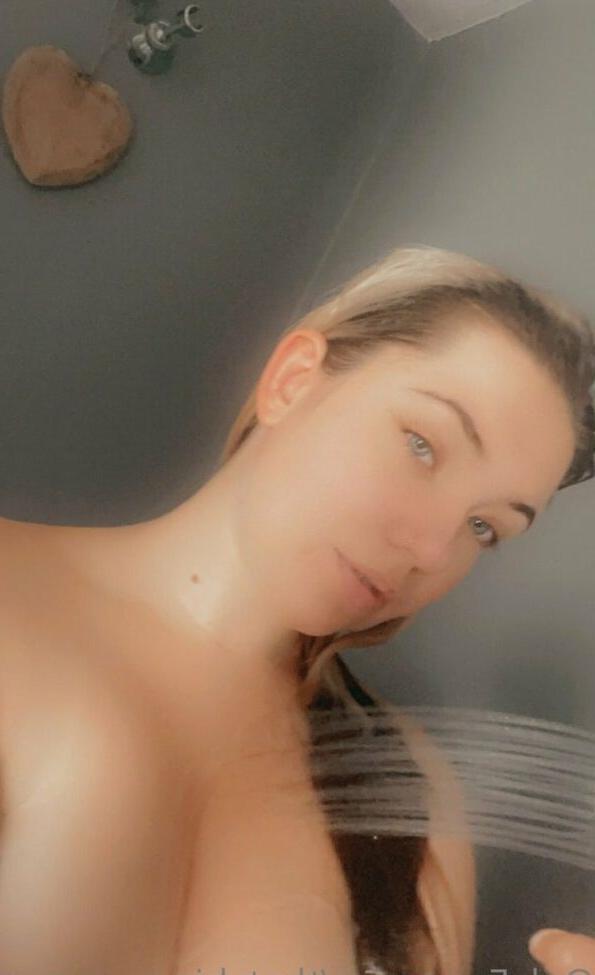 23P That_hippy_queen nude