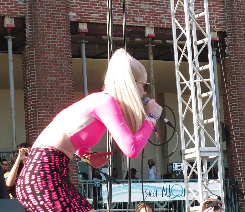 15P Iggy Azalea Pawg