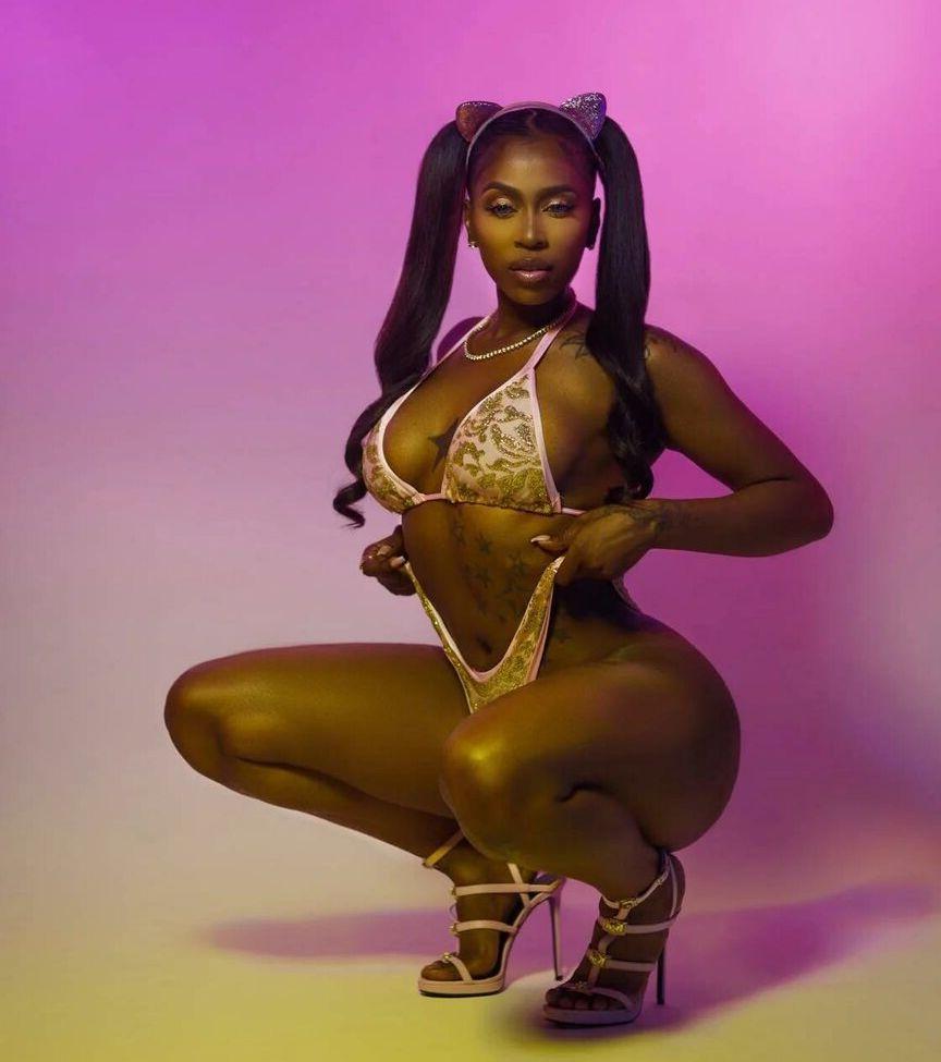 13P Kash Doll nude