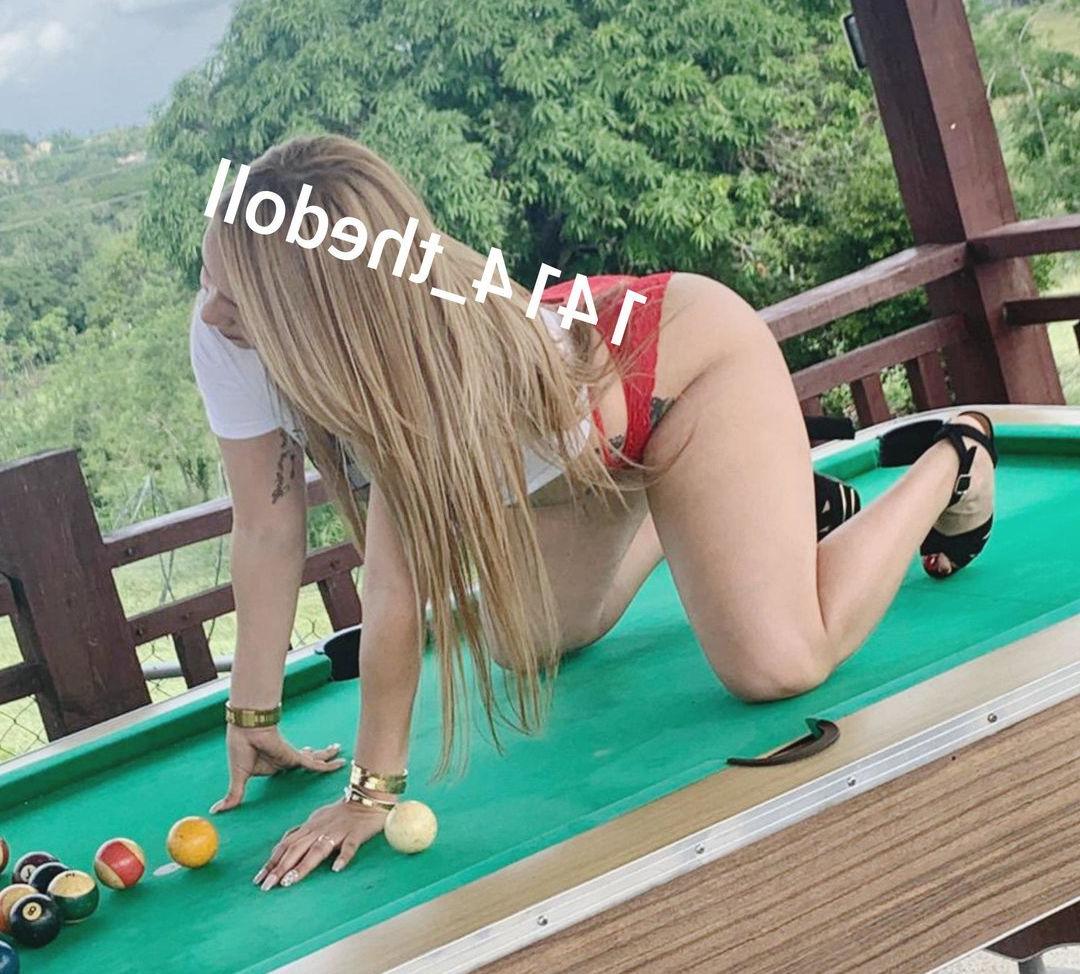 17P The_doll_14 nude