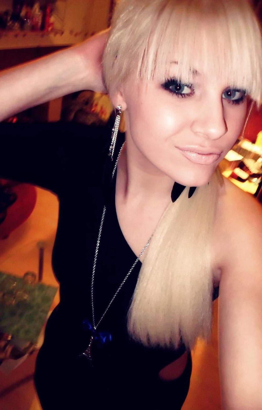 6P Some FB pictures of me!