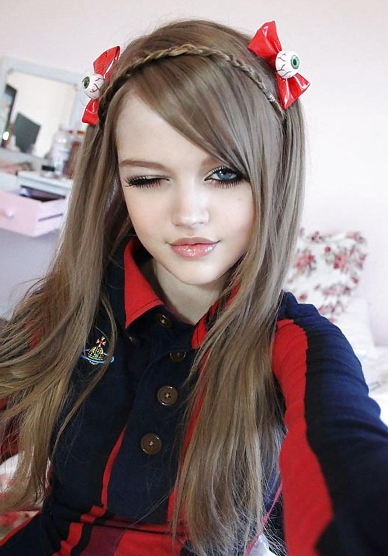 10P Dakota Rose young cute doll