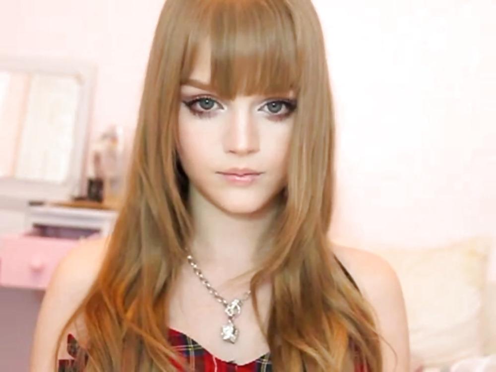 10P Dakota Rose young cute doll