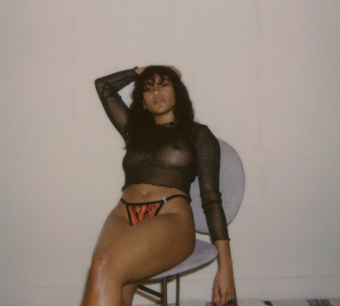 25P Sydney Park nude