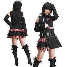 22P Goth doll