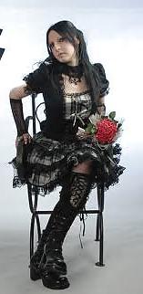 22P Goth doll