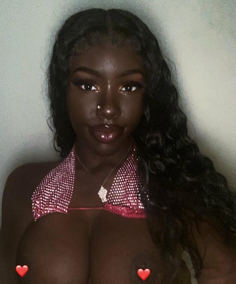25P Lazelle Doll nude