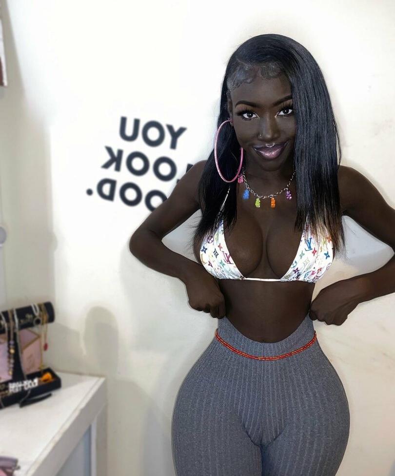 25P Lazelle Doll nude