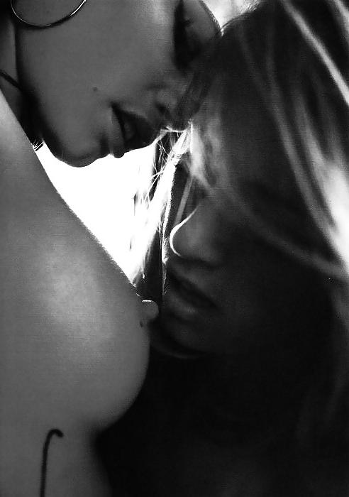 13P Women lovers