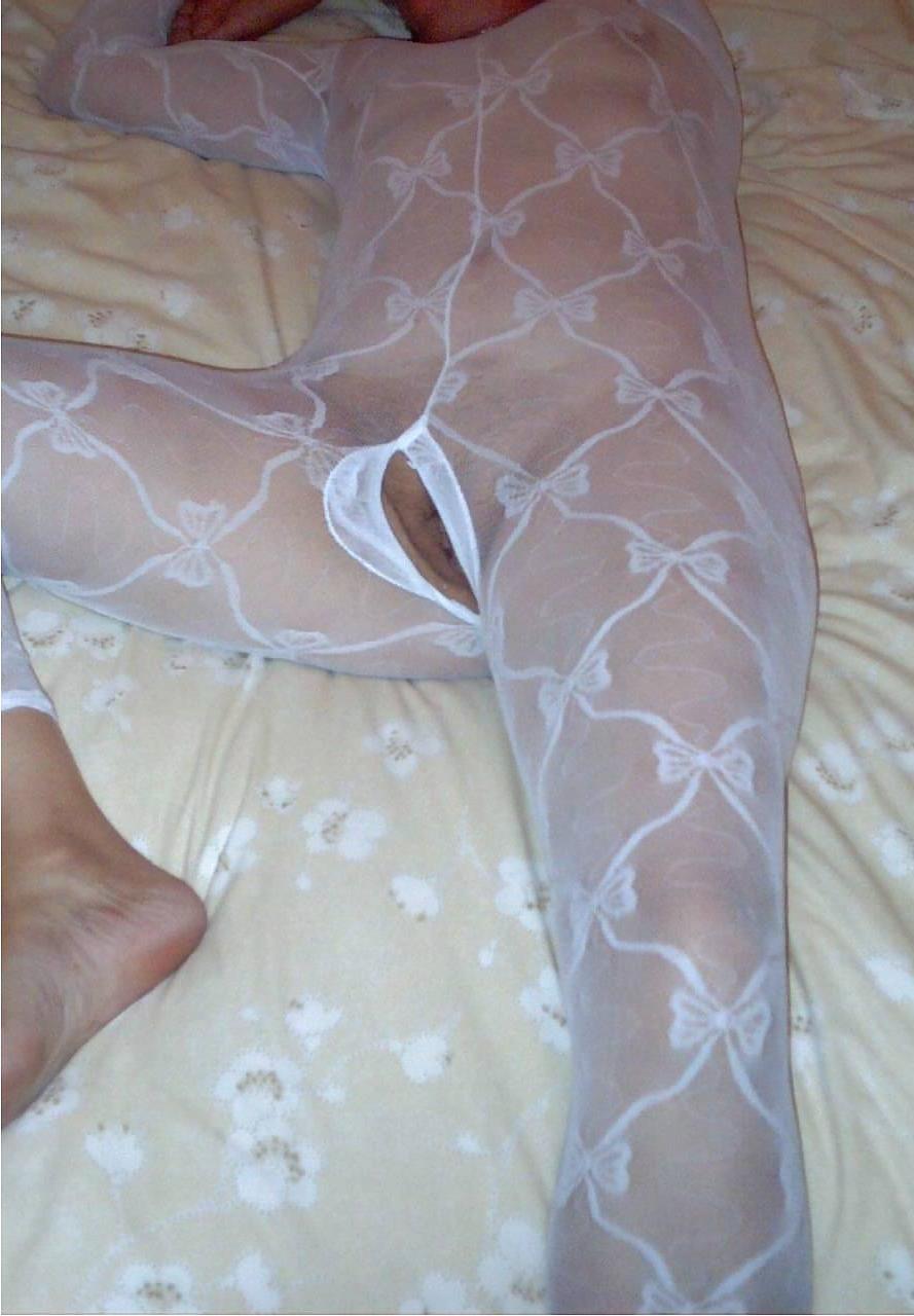 18P White bodystocking