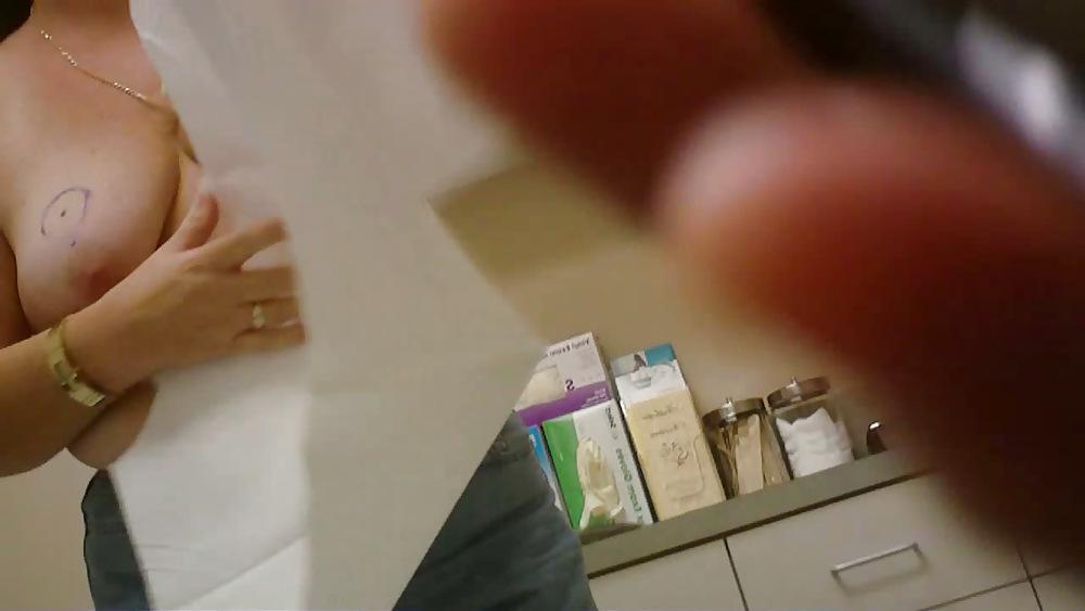 11P Wife breast aug consultation 02