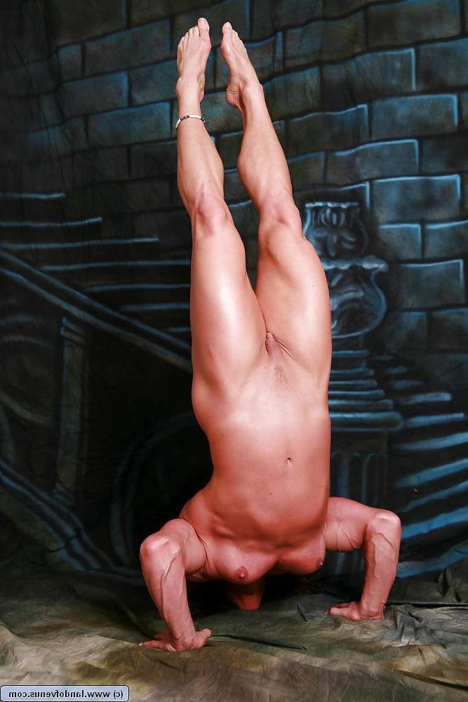 17P Nude Muscle Women 4 - Sheila Bleck 