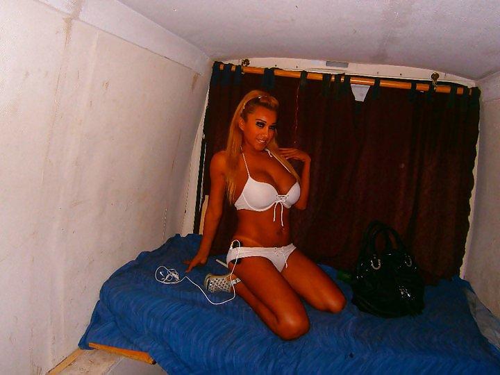 25P Shemale whores