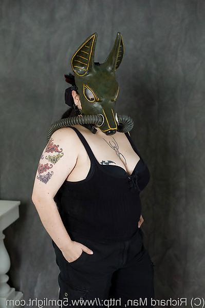 21P Pony-Girl 2!