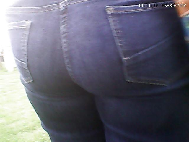 22P Nice bums iv snapped