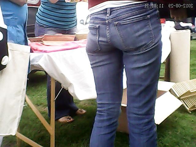 22P Nice bums iv snapped
