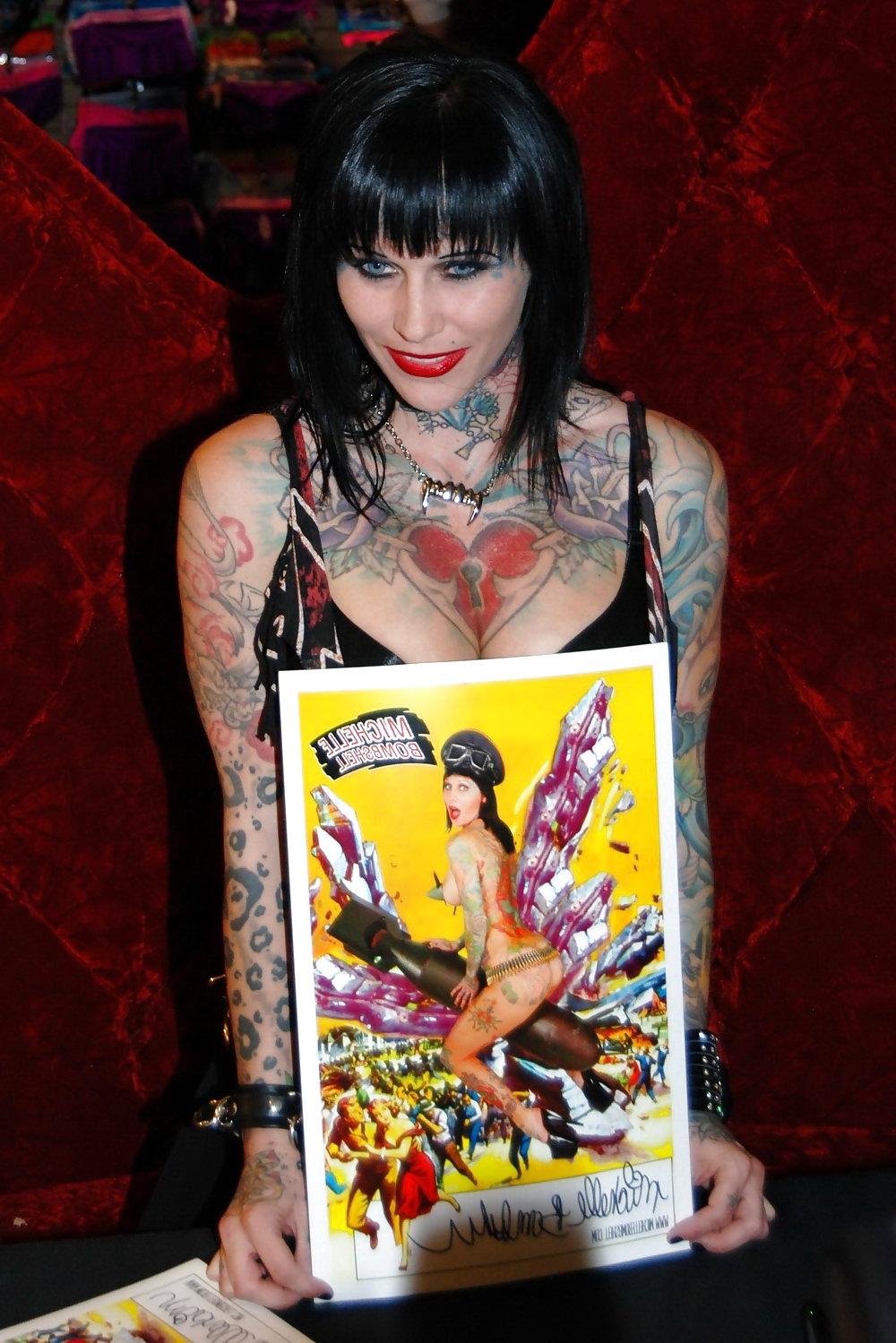 15P Michelle Bombshell McGee - Mistress Shows Tattoos - PunXXX