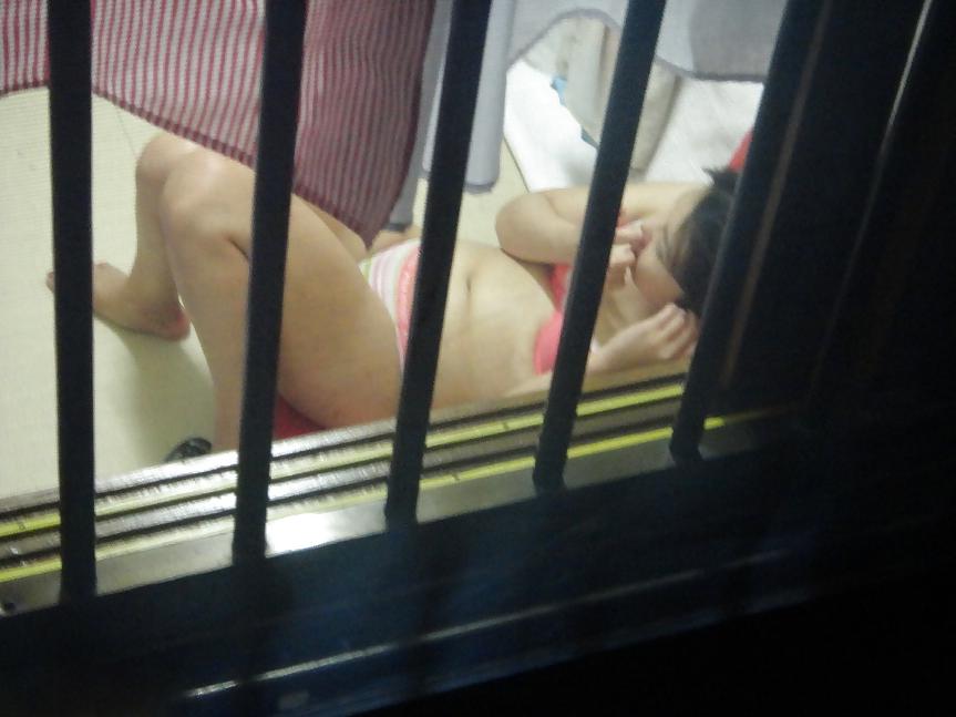 25P Korean hidden cam voyeur
